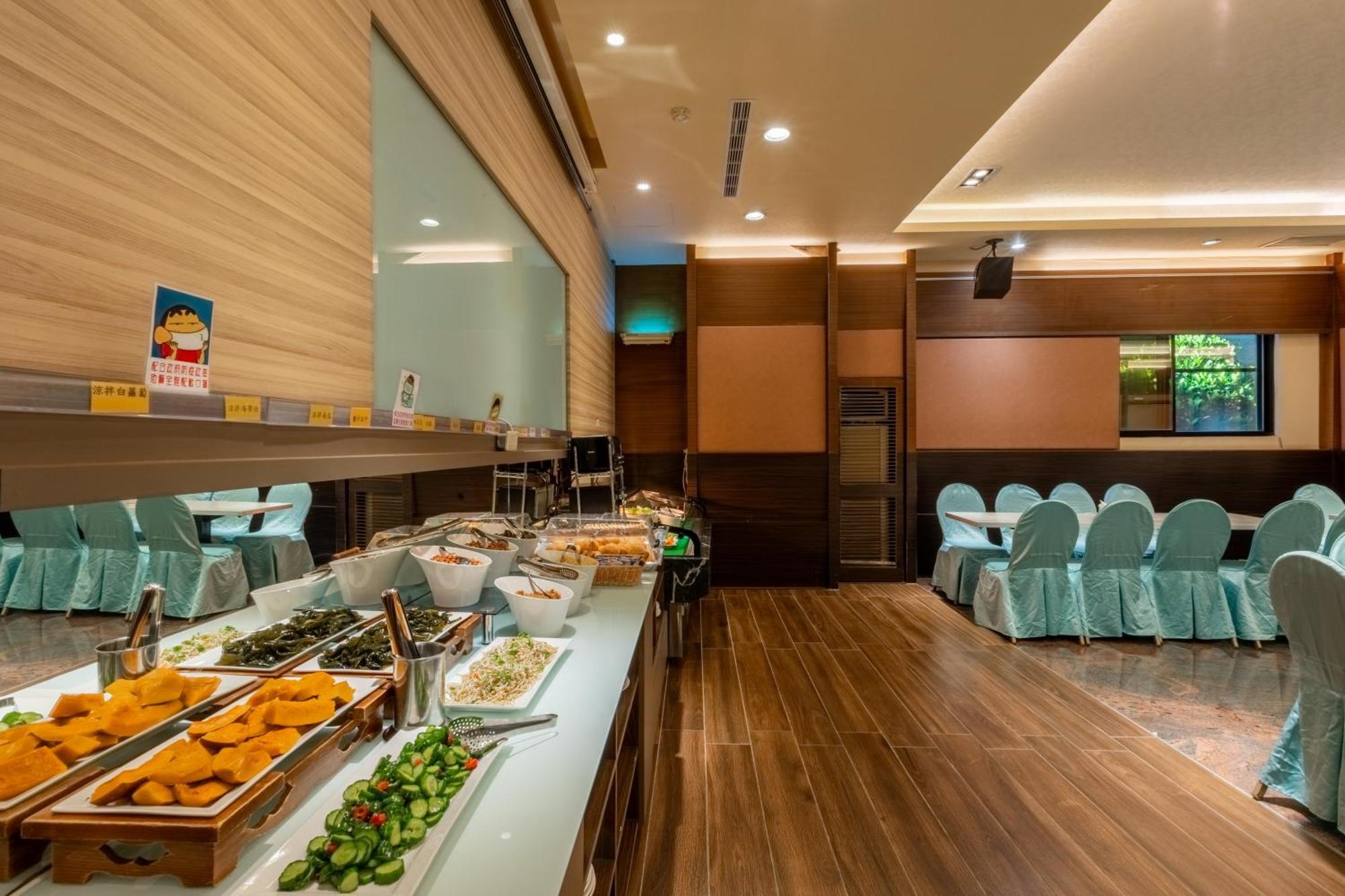 Fu Hsiang Hotel Yilan Exterior foto